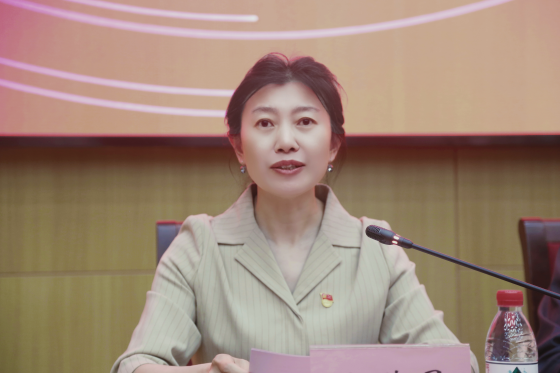 张秋曼作表态发言_副本.png